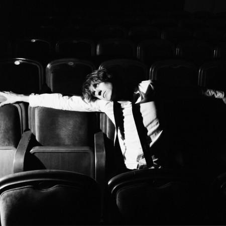 Director Karolis Zajauskas presents a fairy tale for adults: the magical “Peter Pan” comes to life on the theatre stage